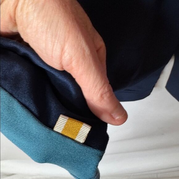 Burton Mid-weight Dry-ride Long Sleeve Polo. Size Small. - Picture 10 of 12